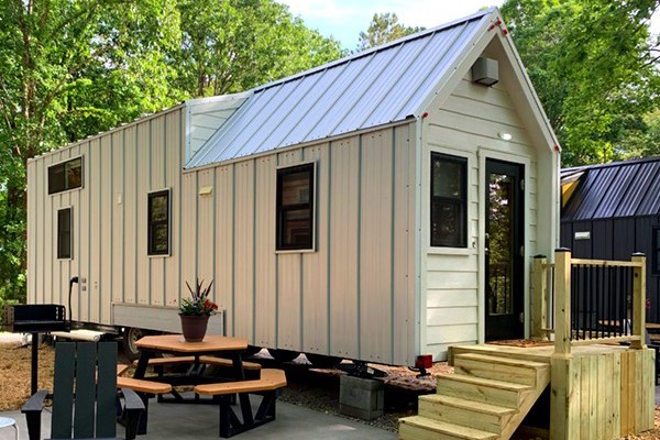 Looking for a Tiny House for Sale? Here are 5 Great Options in